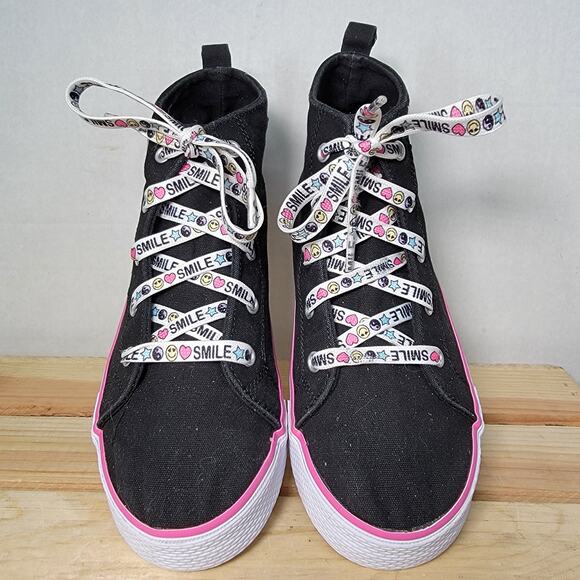 Children's Place Girls Black Hi-Tops Canvas Shoes "Smile" - Size 3 - Picture 2 of 6
